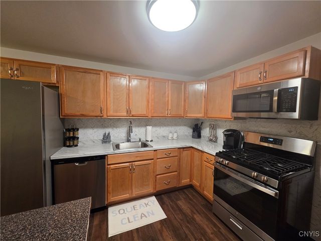 515 Locust Drive, Utica, NY 13502