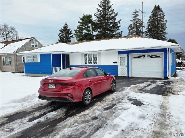 515 Locust Drive, Utica, NY 13502