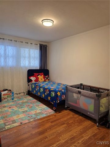 515 Locust Drive, Utica, NY 13502