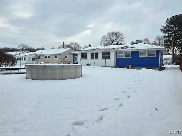 515 Locust Drive, Utica, NY 13502