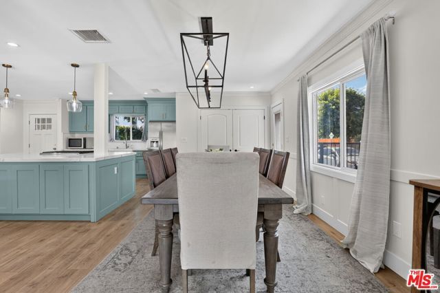 7550 Ruffner Avenue, Van Nuys (los Angeles), CA 91406