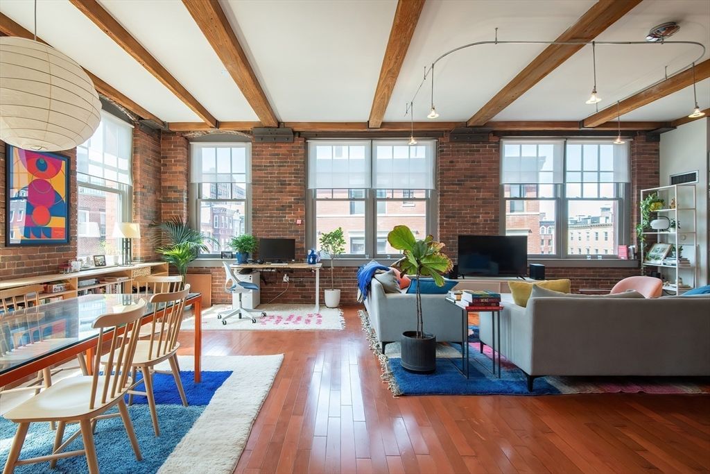 26 Stillman St 3-2, Boston, MA 02113