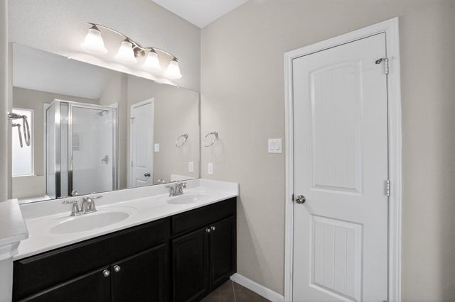 1313 April Meadows LOOP, Georgetown, TX 78626