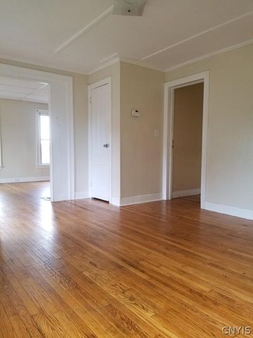 1 Franklin Street, Auburn, NY 13021