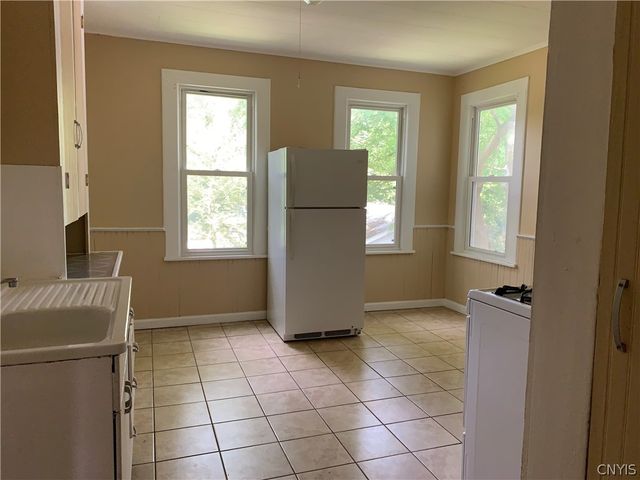 1 Franklin Street, Auburn, NY 13021