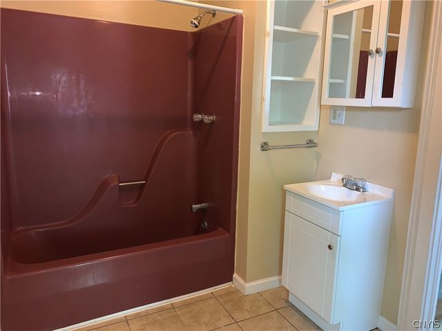 1 Franklin Street, Auburn, NY 13021