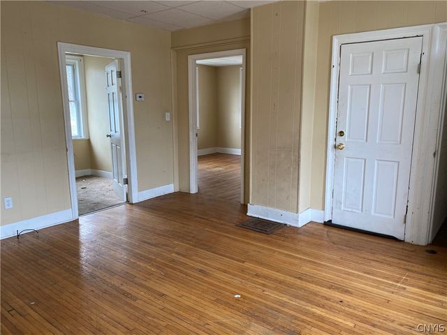 1 Franklin Street, Auburn, NY 13021