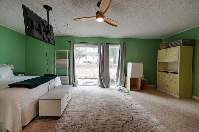 10709 E 27th Terrace S, Independence, MO 64052