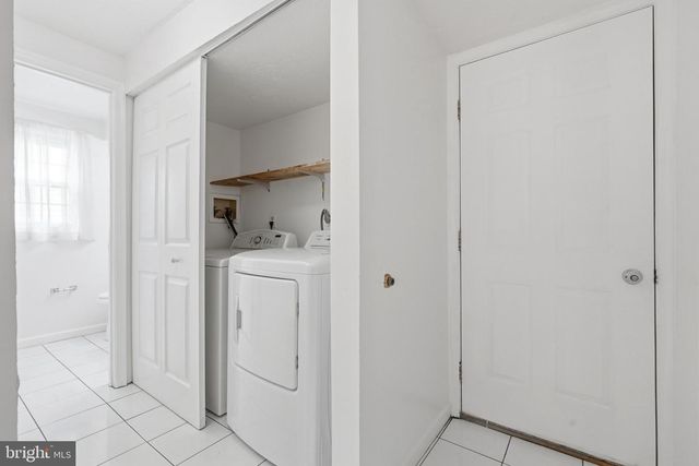 18007 SILVER LEAF DR, Gaithersburg, MD 20877