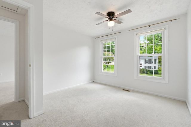 18007 SILVER LEAF DR, Gaithersburg, MD 20877