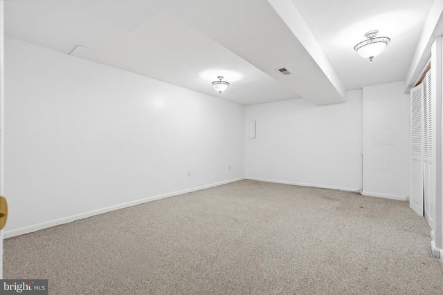 18007 SILVER LEAF DR, Gaithersburg, MD 20877