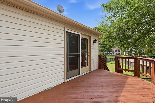 18007 SILVER LEAF DR, Gaithersburg, MD 20877