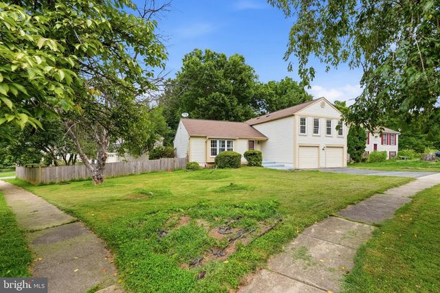 18007 SILVER LEAF DR, Gaithersburg, MD 20877