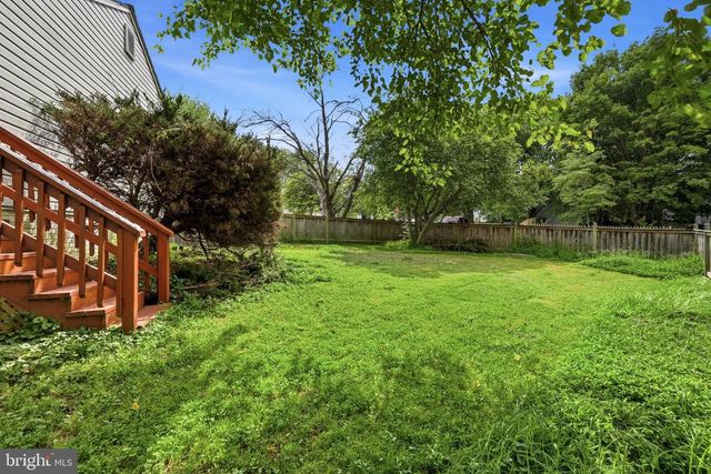 18007 SILVER LEAF DR, Gaithersburg, MD 20877