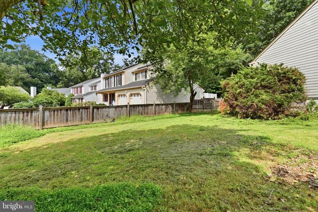 18007 SILVER LEAF DR, Gaithersburg, MD 20877