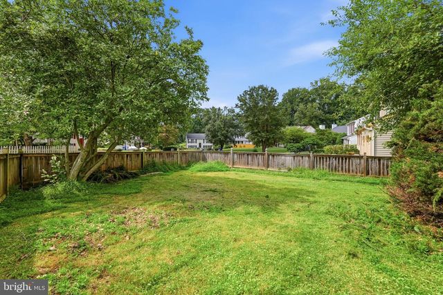 18007 SILVER LEAF DR, Gaithersburg, MD 20877