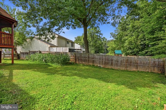 18007 SILVER LEAF DR, Gaithersburg, MD 20877