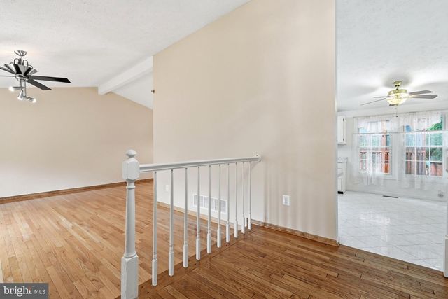 18007 SILVER LEAF DR, Gaithersburg, MD 20877