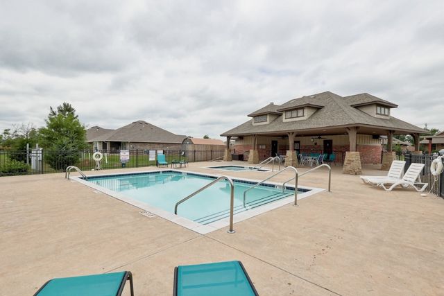 8921 SW 55th Street A & B, Oklahoma City, OK 73179