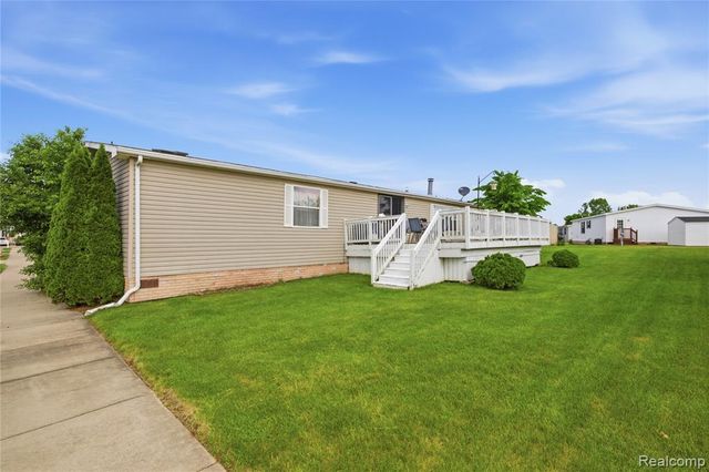 9857 Rembrandt Way, Fenton, MI 48430
