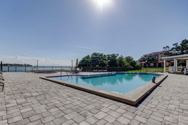 5700 ESCONDIDA BOULEVARD S 403, St Petersburg, FL 33715