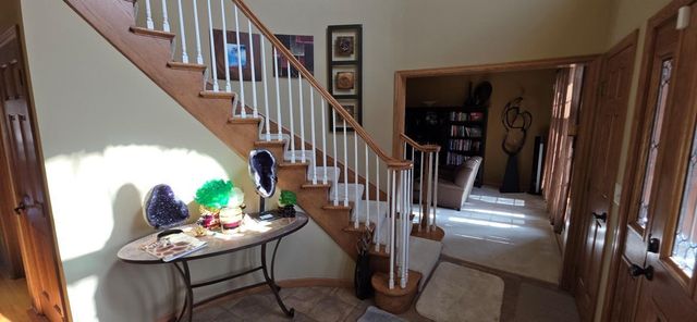 171 Red Oaks Drive, Vadnais Heights, MN 55127