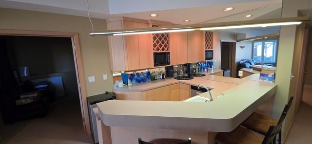 171 Red Oaks Drive, Vadnais Heights, MN 55127