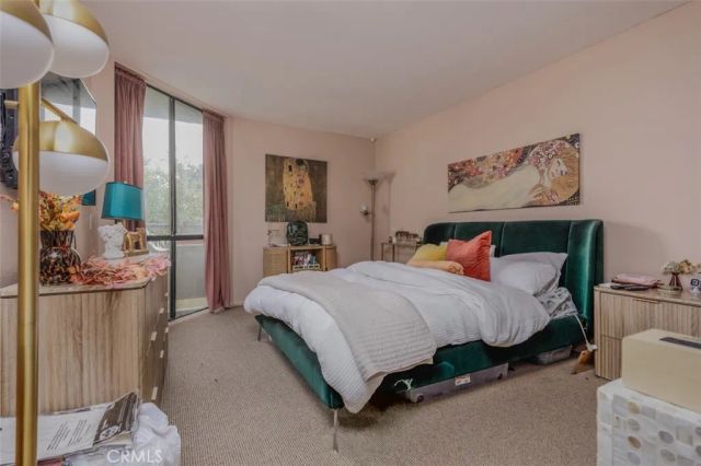 1237 E 6th Street 110, Long Beach, CA 90802