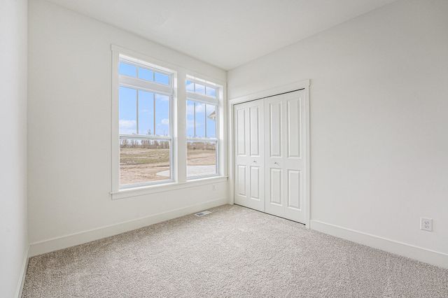 8275 Mcarthur Avenue Ne, Grattan Twp, MI 48809