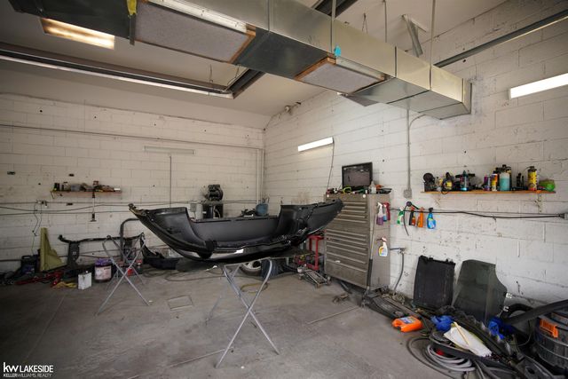 12520 Morang Drive, Detroit, MI 82001