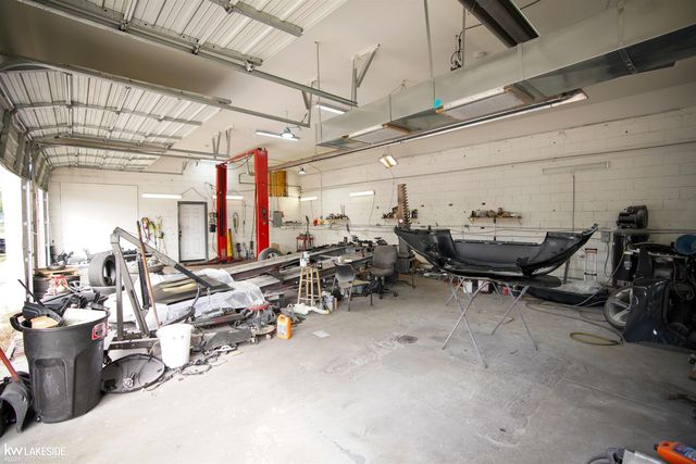 12520 Morang Drive, Detroit, MI 82001