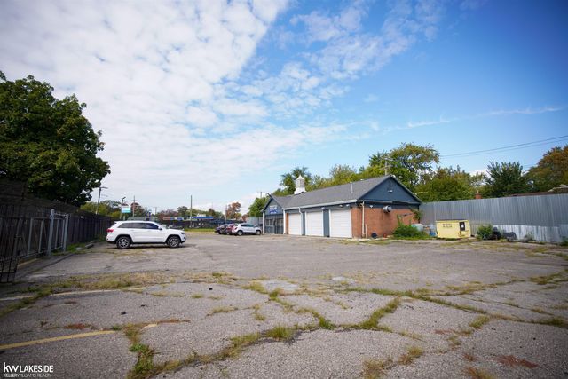 12520 Morang Drive, Detroit, MI 82001