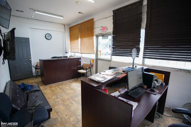 12520 Morang Drive, Detroit, MI 82001