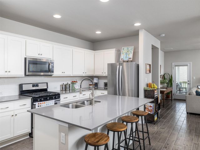 206 Orchard Park DR, Liberty Hill, TX 78642
