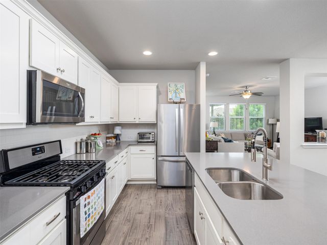 206 Orchard Park DR, Liberty Hill, TX 78642