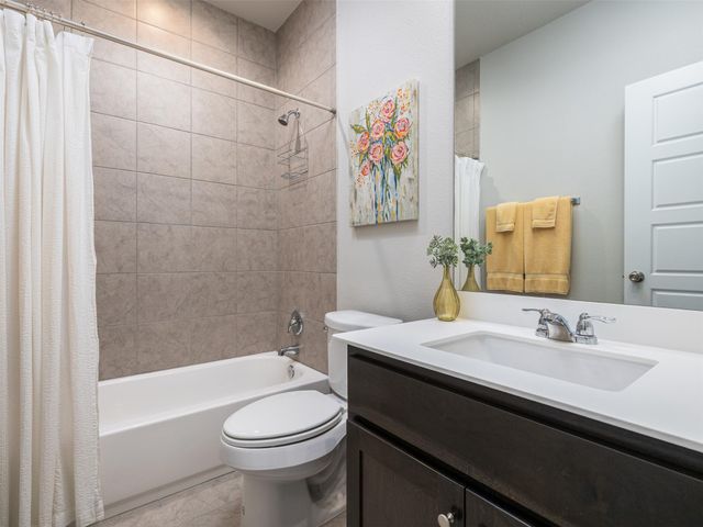 206 Orchard Park DR, Liberty Hill, TX 78642