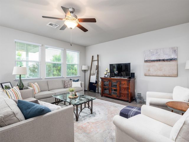 206 Orchard Park DR, Liberty Hill, TX 78642