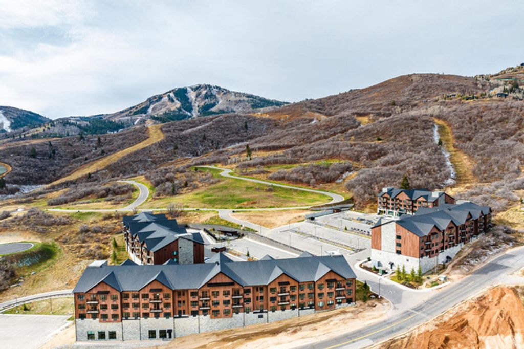 2303 DEER HOLLOW RD #2114, Park City, UT 84060 — exterior