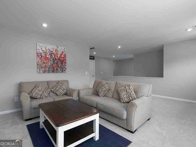 208 Sage Woods Way, Dallas, GA 30132