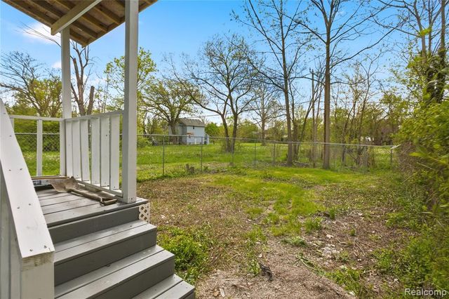 157 W Nevada Street, Highland Park, MI 48203