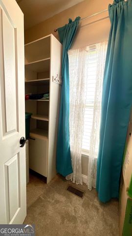 301 Hidden Oaks Drive, Flintstone, GA 30725