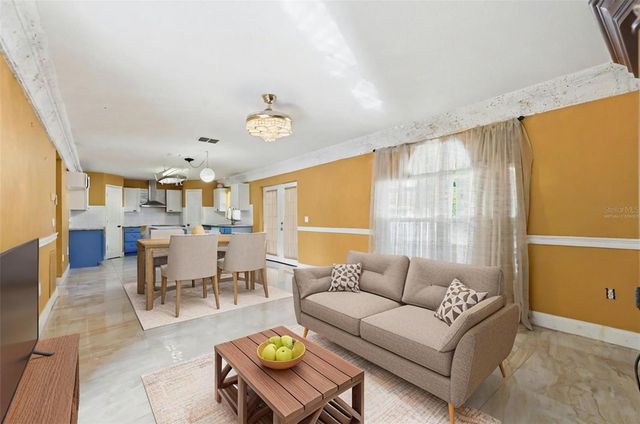 350 CORSICA COURT, Kissimmee, FL 34758