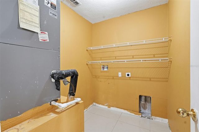 350 CORSICA COURT, Kissimmee, FL 34758