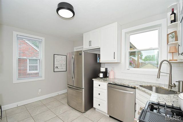 10014 N Marlene Drive, St Louis, MO 63123