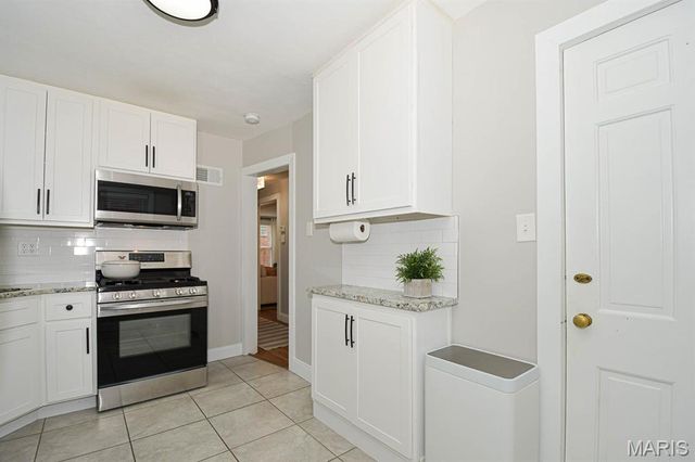 10014 N Marlene Drive, St Louis, MO 63123