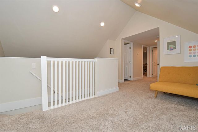 10014 N Marlene Drive, St Louis, MO 63123