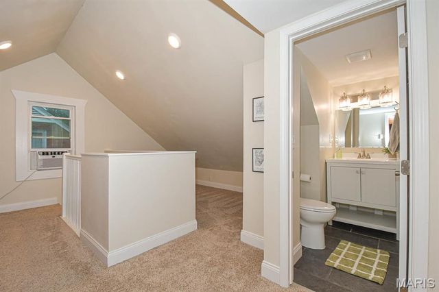 10014 N Marlene Drive, St Louis, MO 63123
