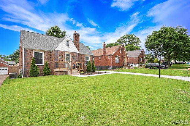 10014 N Marlene Drive, St Louis, MO 63123