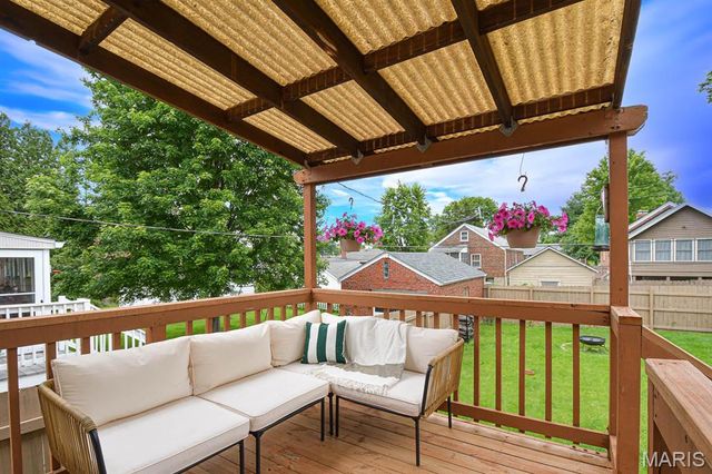 10014 N Marlene Drive, St Louis, MO 63123