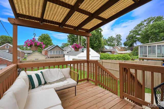 10014 N Marlene Drive, St Louis, MO 63123